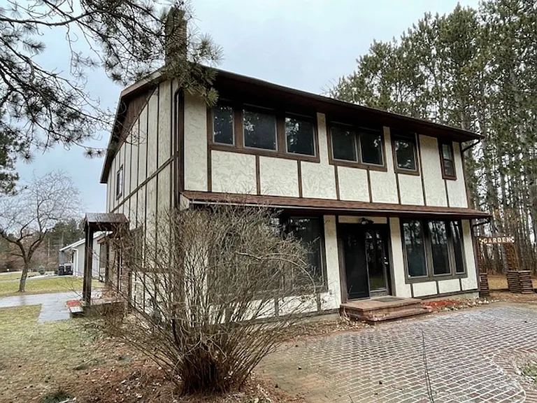 5341 Bees Ln — Photo 1