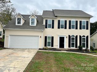 10320 Rosemallow Rd, Charlotte, NC 28213