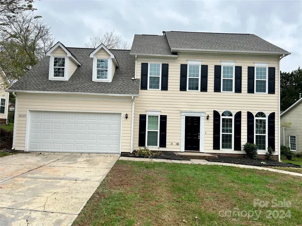 10320 Rosemallow Rd, Charlotte, NC 28213