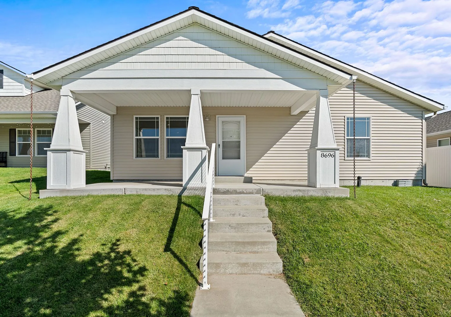 3 Bedroom 2 Bath Single Level Post Falls home across from Crown Point Park — Photo 2