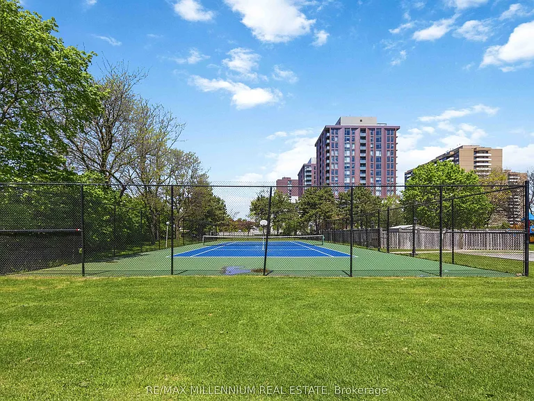 2550 Pharmacy Ave #1107 — Photo 35