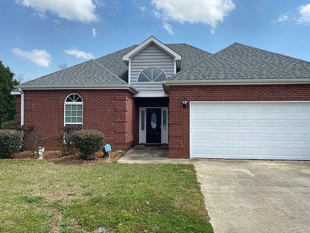 1st image of 406 Wilmington Dr