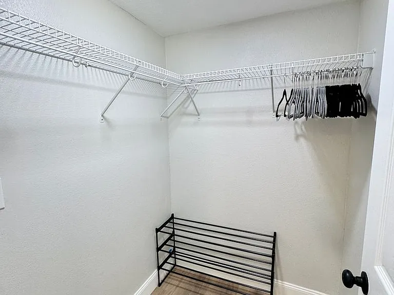 439 Carroll St — Photo 30