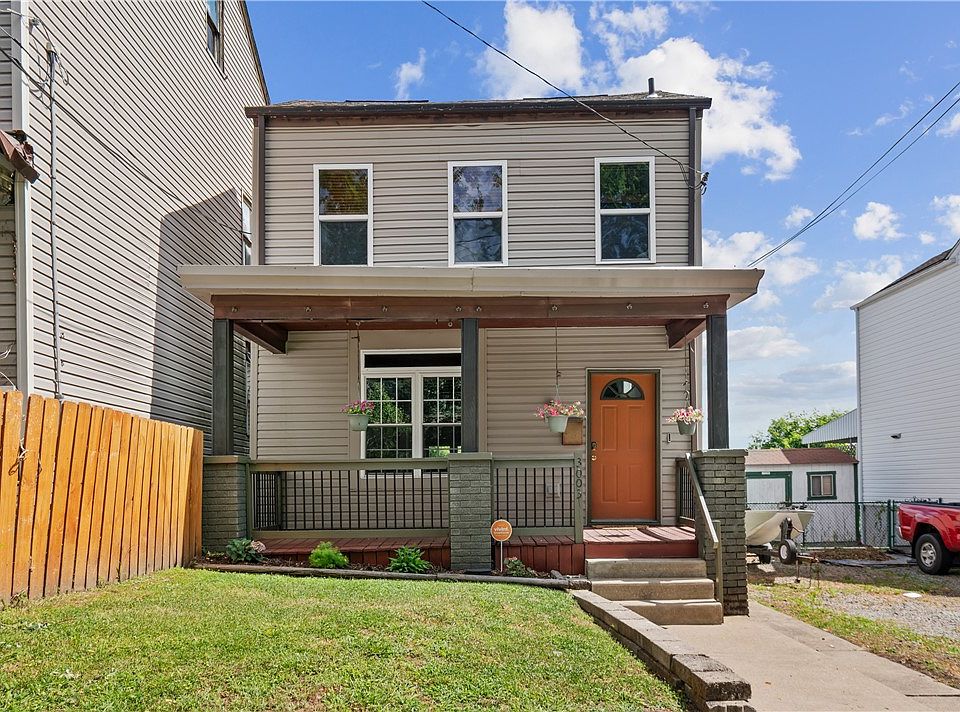 1st image of 3003 Cobden St