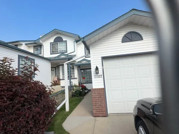 1107 Citadel Ter NW, Calgary, AB T3G 3X3