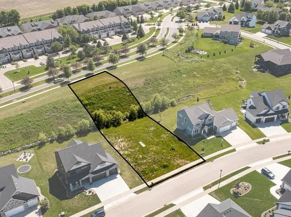 1004 Southwell Enclave NE, Byron, MN 55920