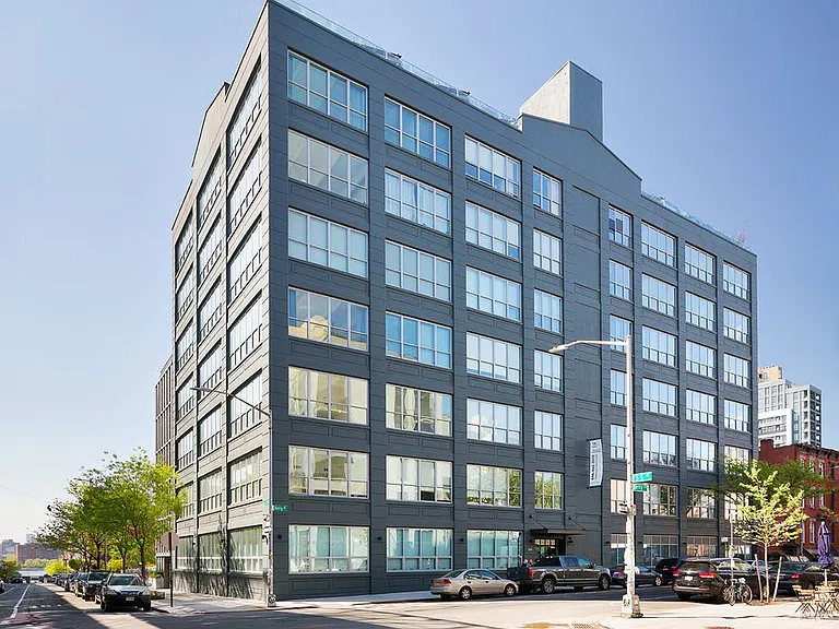 338 Berry St #1B — Photo 7