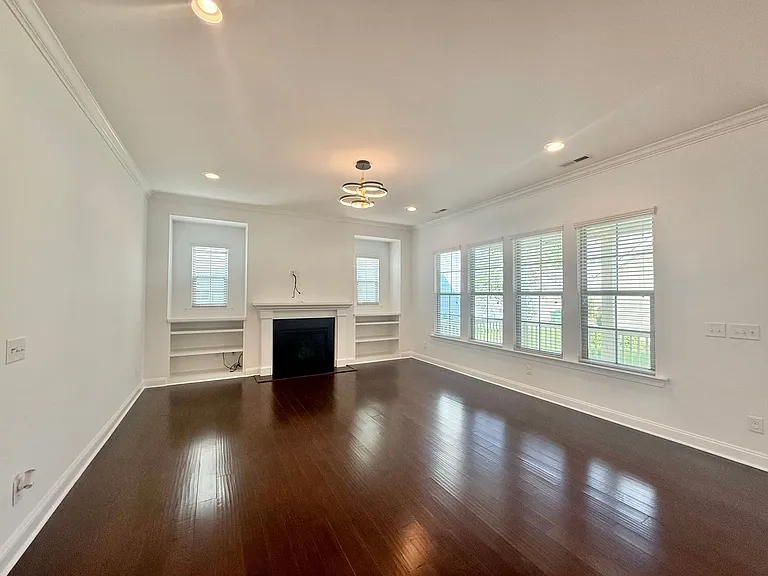 4109 Bluff Oak Dr — Photo 12