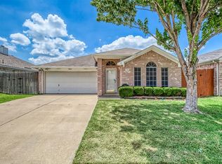 7024 Rovato Dr, Arlington, TX 76001
