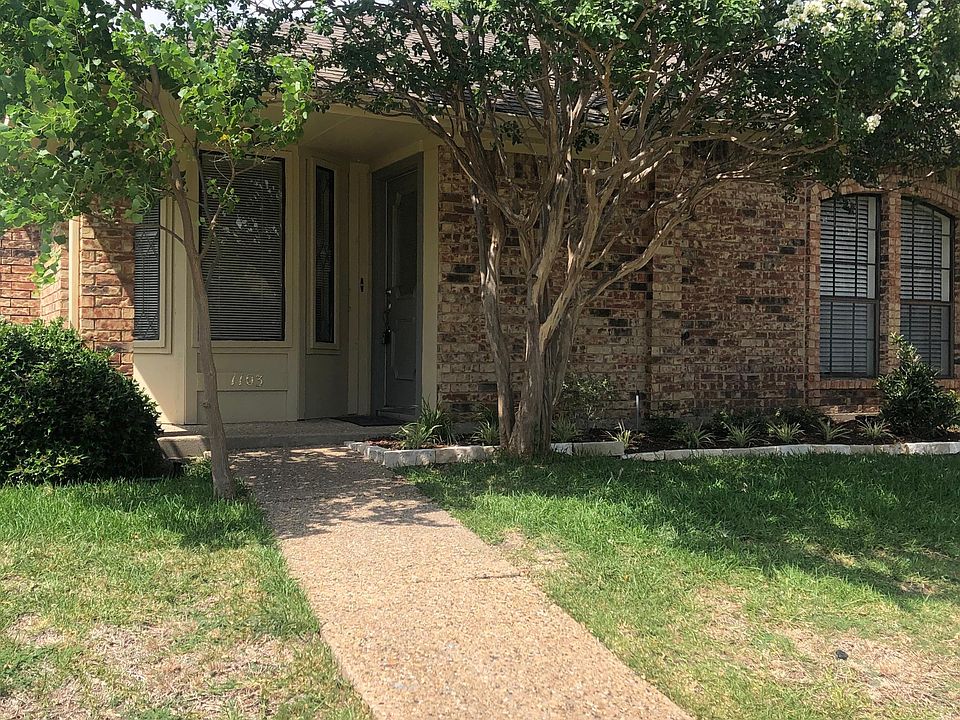 1st image of 1103 University Dr