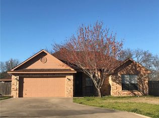 123 Stonebriar Way, Terrell, TX 75160