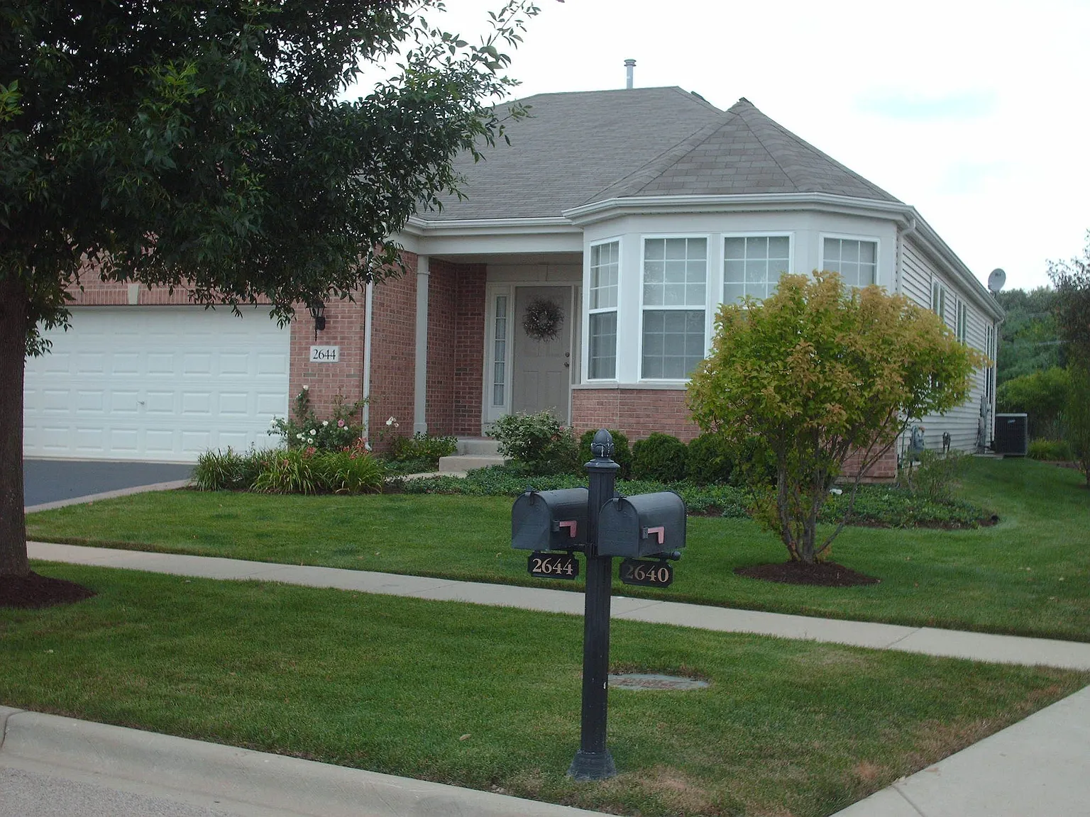 2644 Chesire Ct photo 1