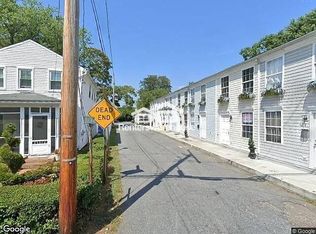 16 Johnson Pl, Annapolis, MD 21401