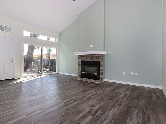 5th image of 1025 Sheila Ct