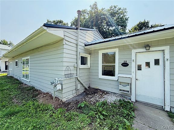 4th image of 58 Cortland St