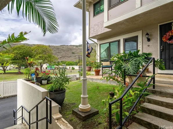 574 Hahaione St #4A, Honolulu, HI 96825