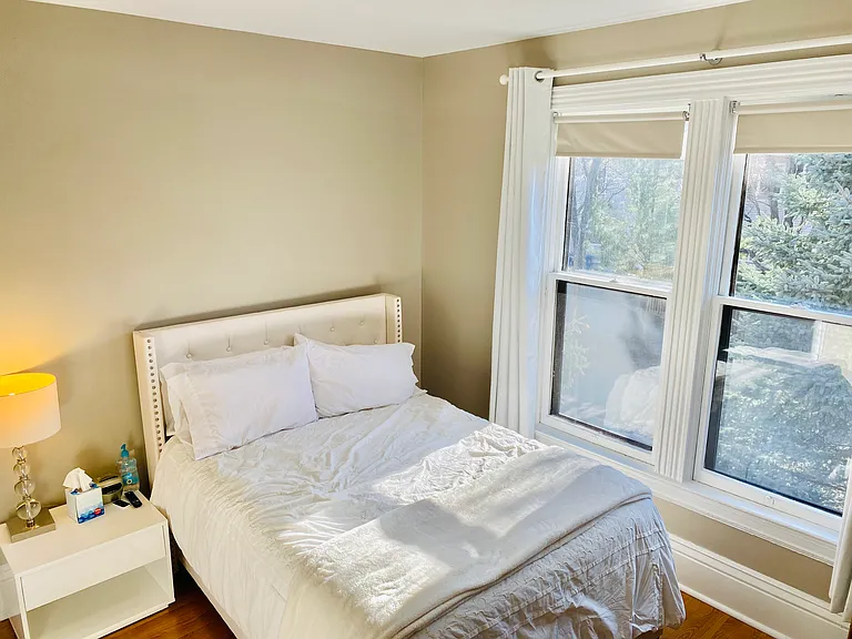 42 Isabel St W — Photo 38