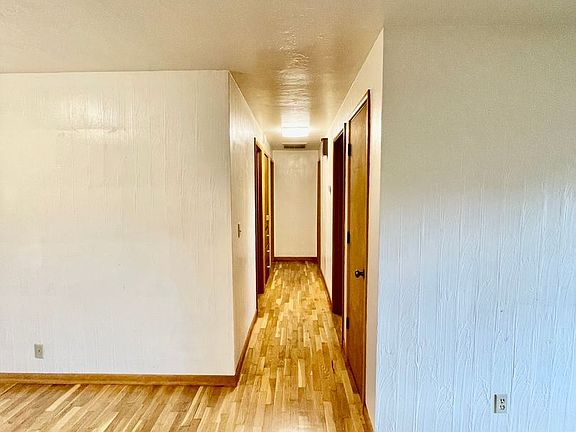 3rd image of 1710 Escalante St