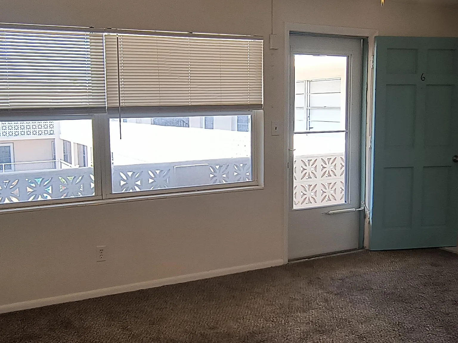 2 bed, 1.0 bath, 822 sqft, $1,600 — Photo 4