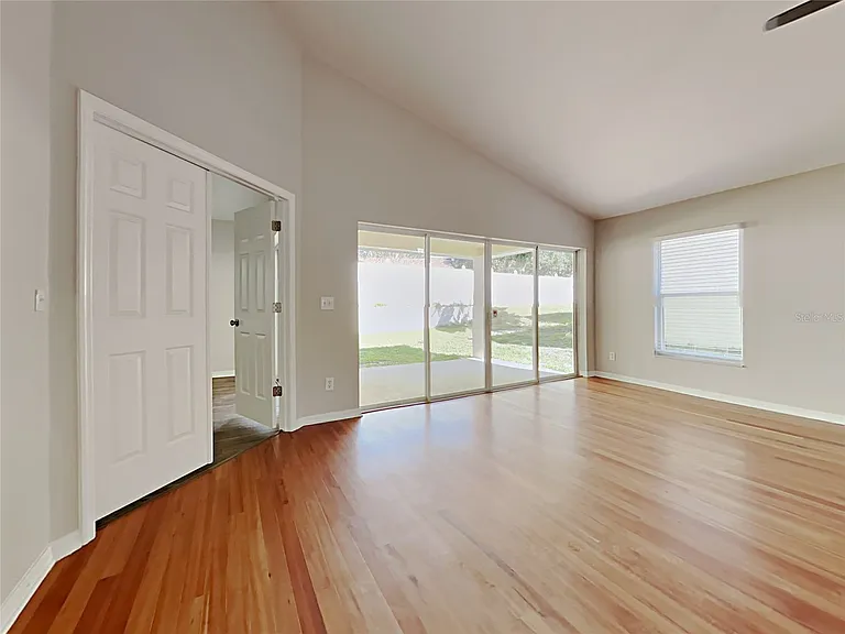 3110 Summer Cruise Dr — Photo 11