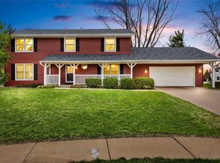 6911 Wilton Ct NE, Cedar Rapids, IA 52402