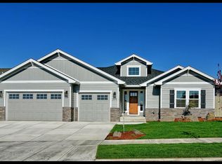 3919 Sunleaf Ave, Medford, OR 97504