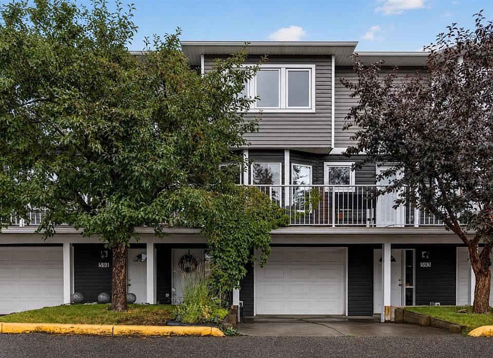 1st image of 592 W Regal Park NE