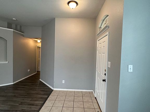 5th image of 6013 Dark Forest Dr