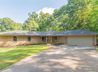 631 Mill Stream Ln, Lexington, NC 27292