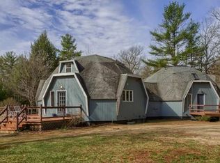 360 Royalston Rd, Phillipston, MA 01331