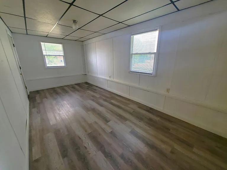218 South St — Photo 22
