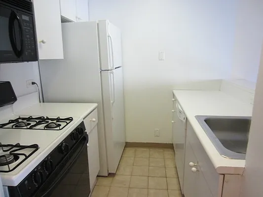 Rented by Mirador Real Estate | media 34