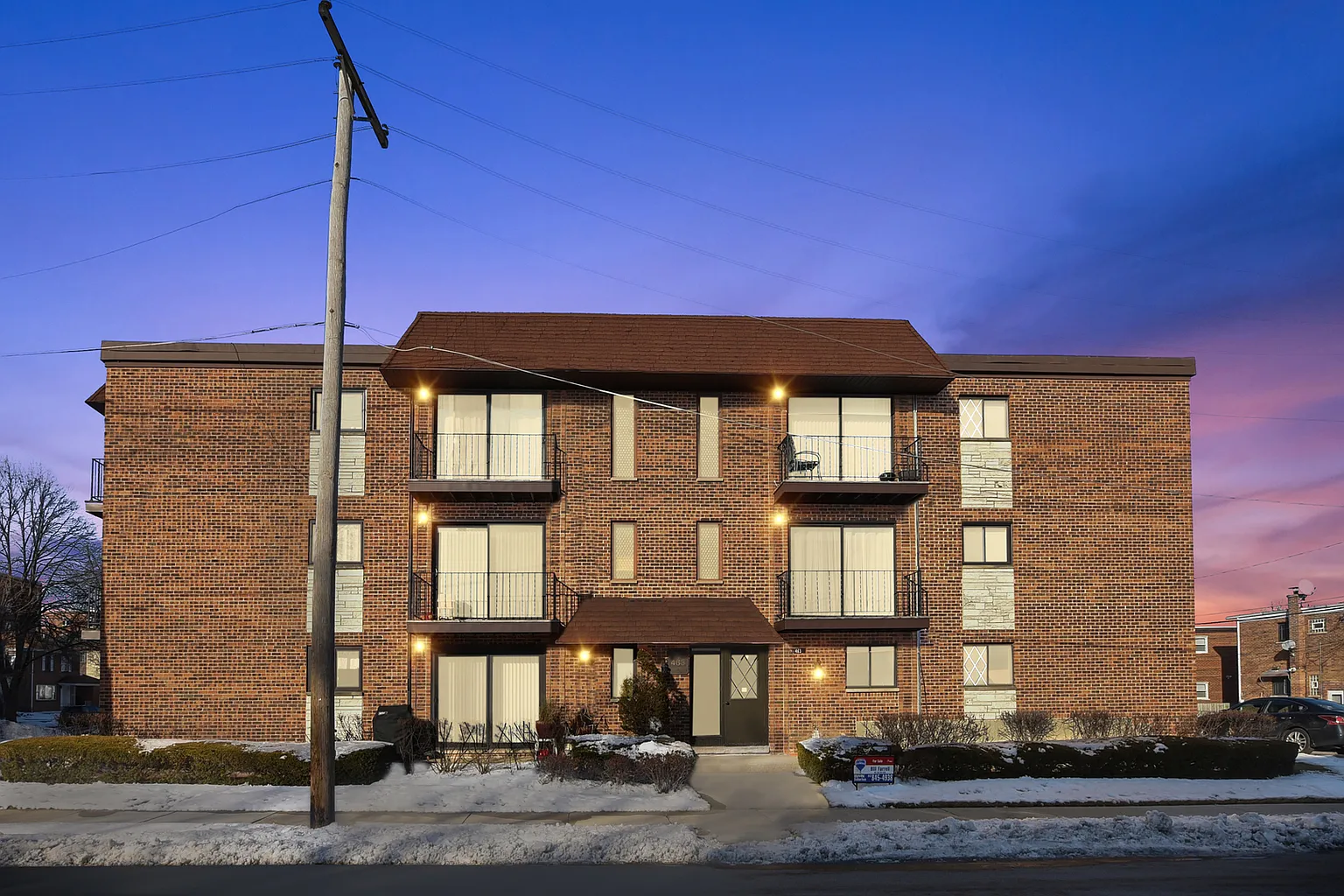 463 Alles St APT 1A photo 1