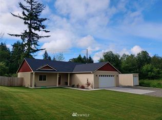 719 Tipsoo Loop S #A, Rainier, WA 98576