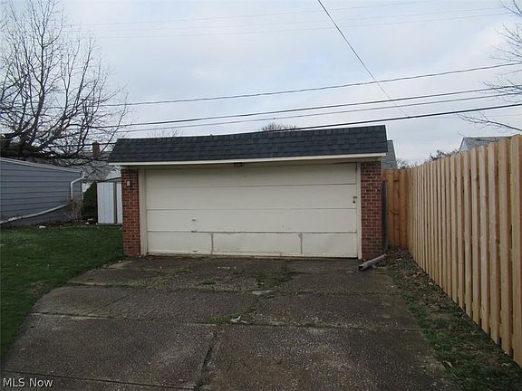 3rd image of 6010 Belmere Dr