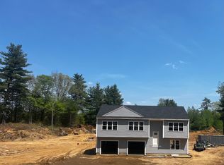 940 Old West Brookfield Rd, Warren, MA 01083