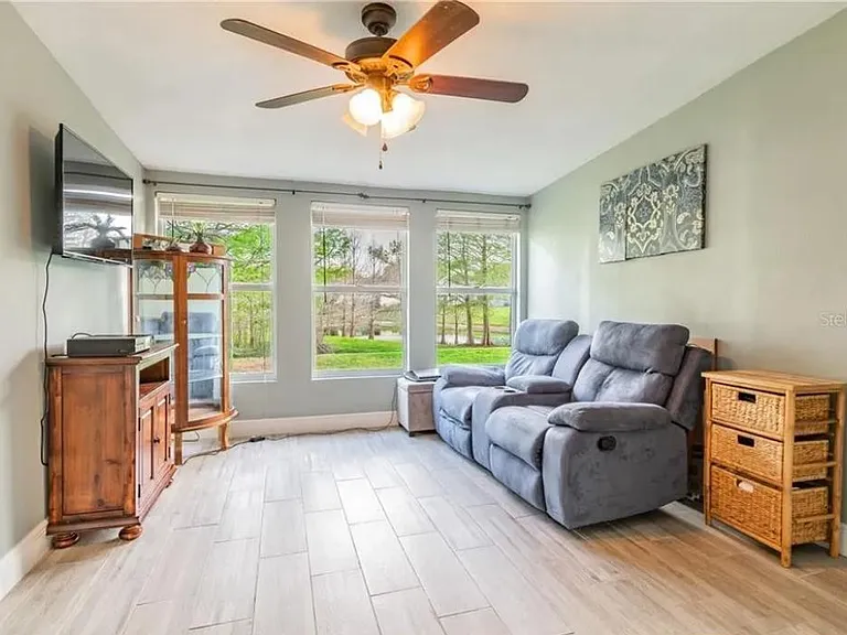 3409 Windy Wood Dr — Photo 19