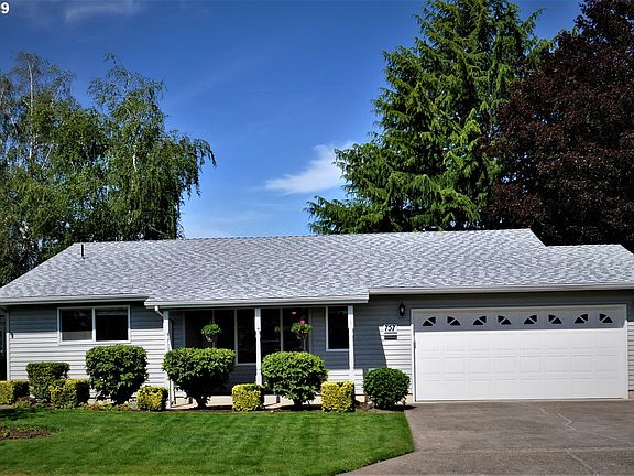 2nd image of 757 N Cascade Dr