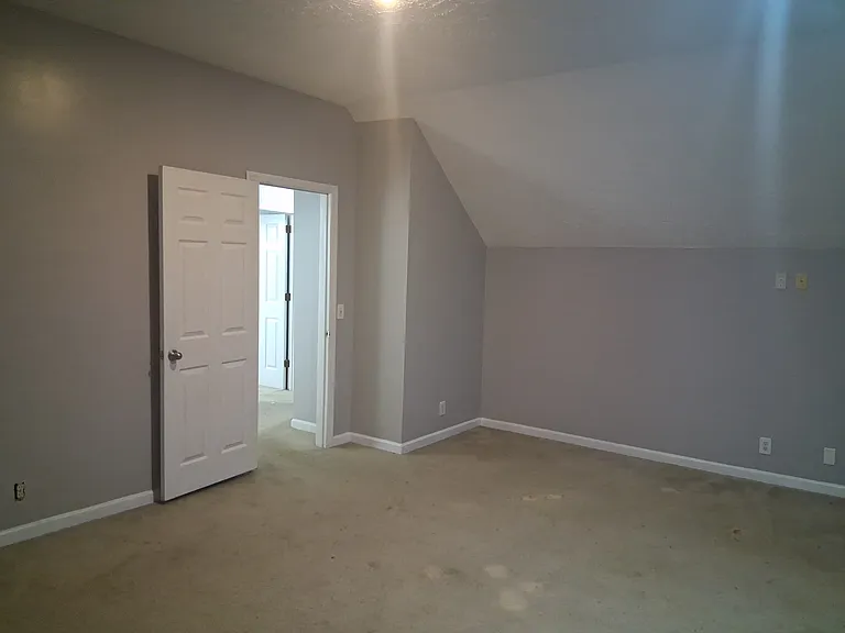 617 Forest Pointe Pl — Photo 14