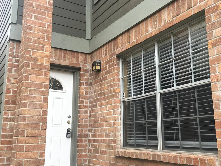 Kirksey Dr — Photo 1