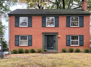 9420 Pine Ave, Saint Louis, MO