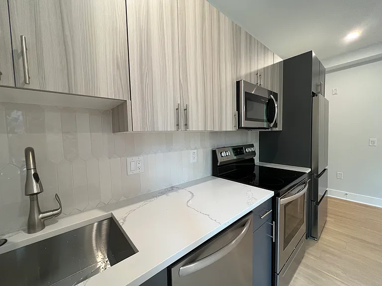 3818 Haverford Ave #2 — Photo 10
