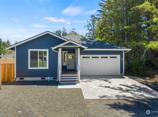 737 Gadwall Ct SE, Ocean Shores, WA