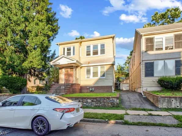 34 Chelsea Ave, East Orange City, NJ 07018