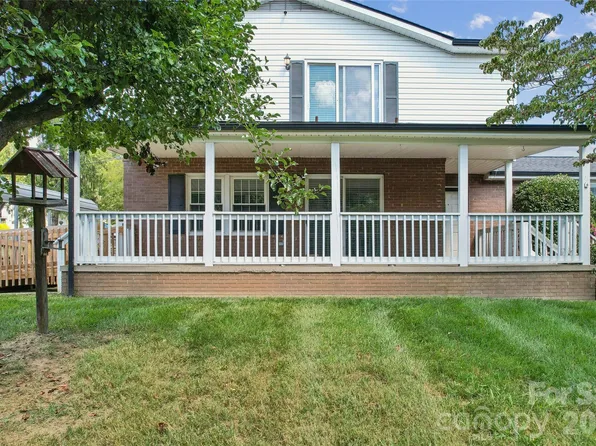 7 Indian Trail Rd, Candler, NC 28715