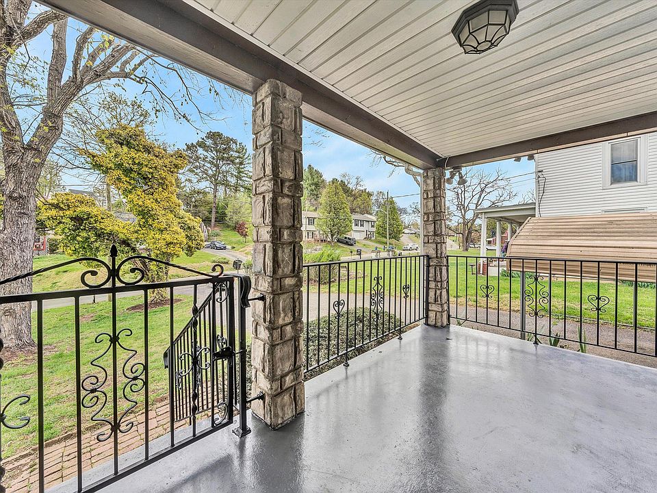 217 Raleigh Ave, Vinton, VA 24179 Zillow