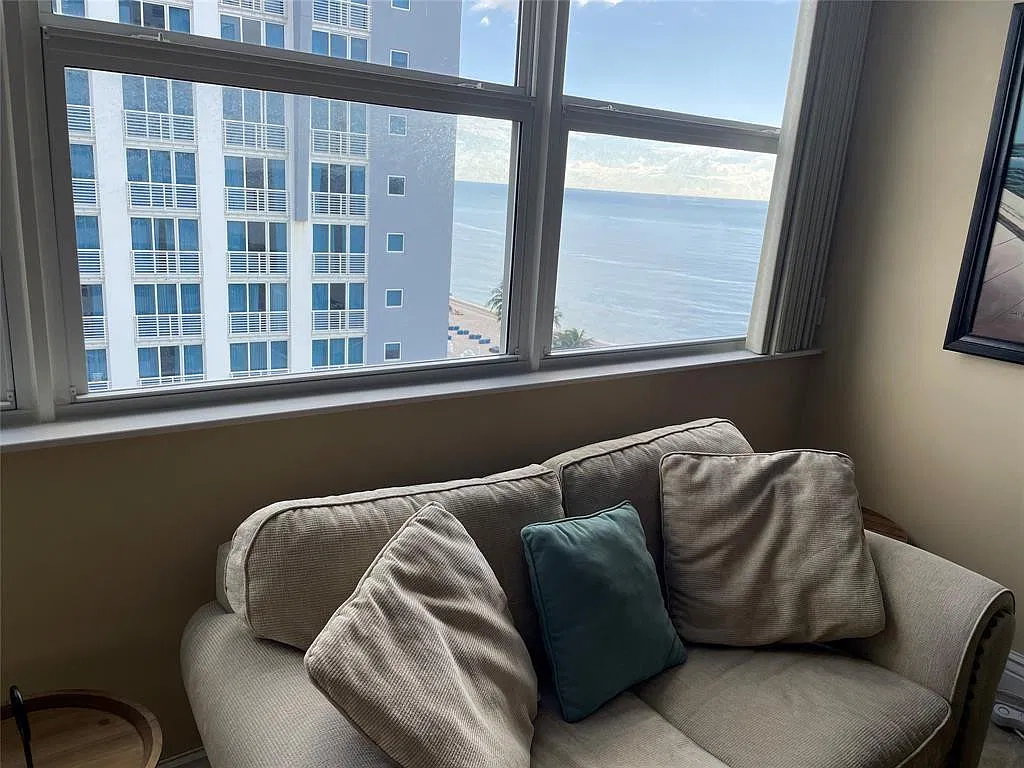 1 bed, 1.0 bath, 710 sqft, $3,500 — Photo 4