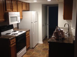 7862 Hunters Path, Indianapolis, IN 46214