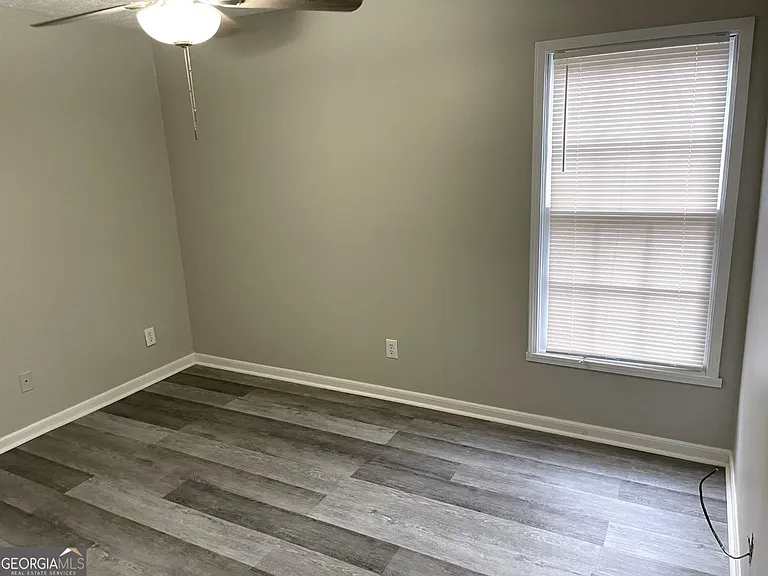 859 Park Pl NE #A — Photo 14