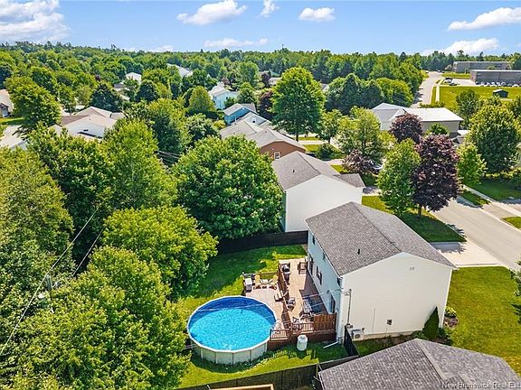 2nd image of 38 Carrington Ln